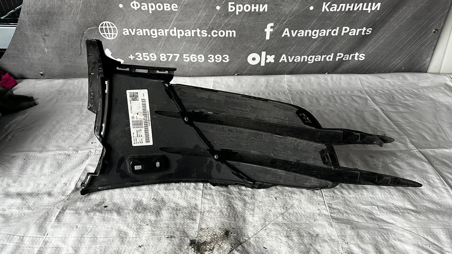 Mercedes W177 AMG лява решетка предна броня