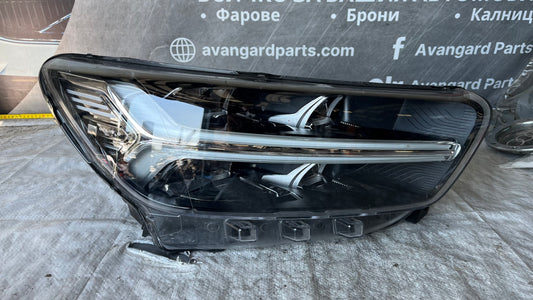 Volvo V40/XC40 десен фар