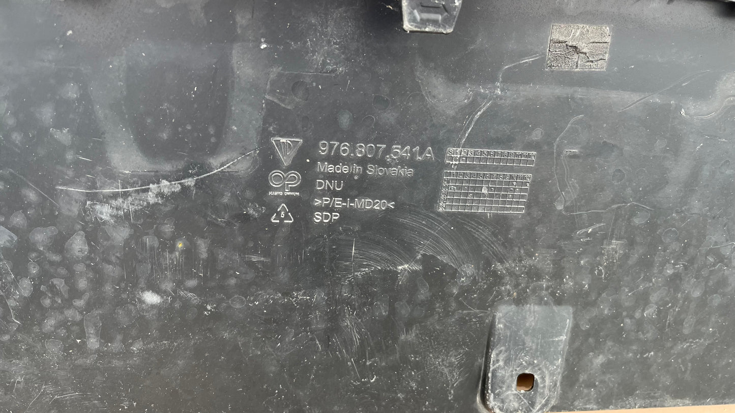 Porsche Panamera лип