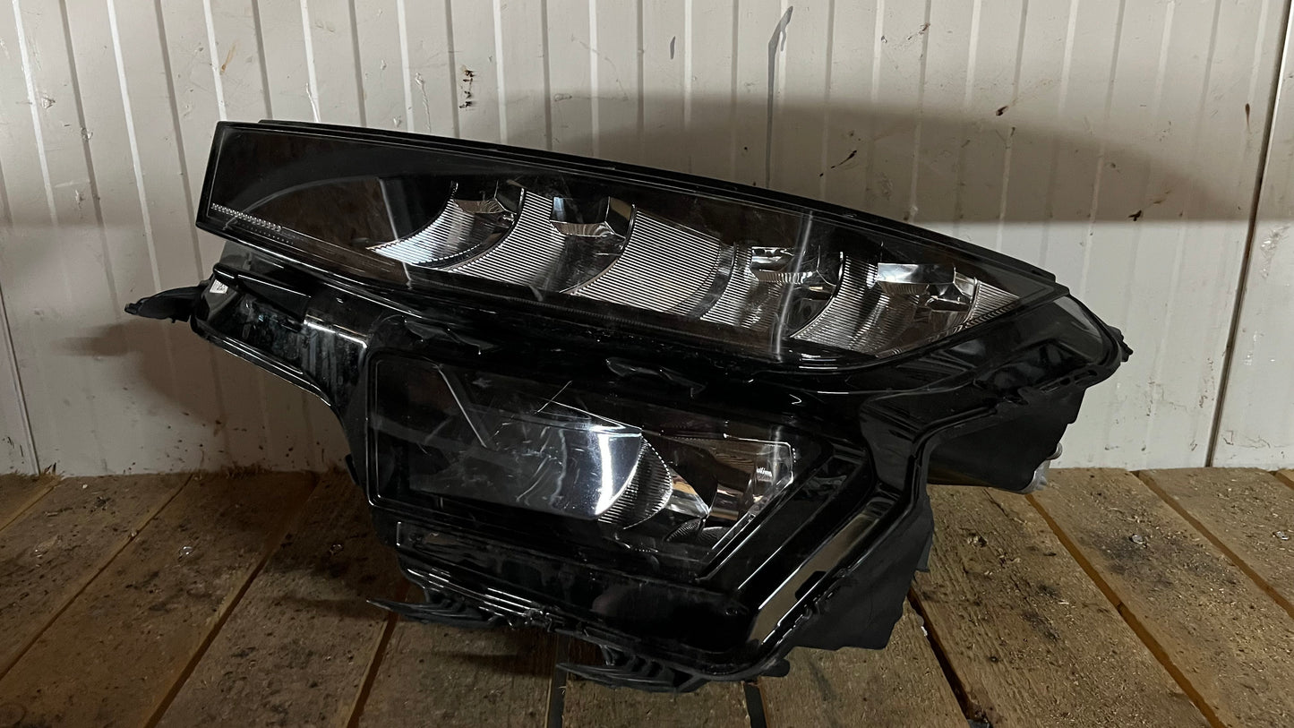 Ляв фар Skoda Kodiaq