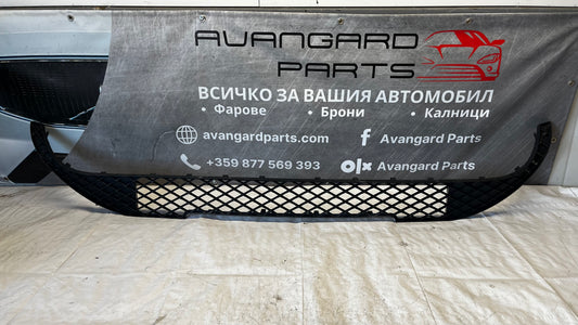 Mercedes A W176 предна решетка