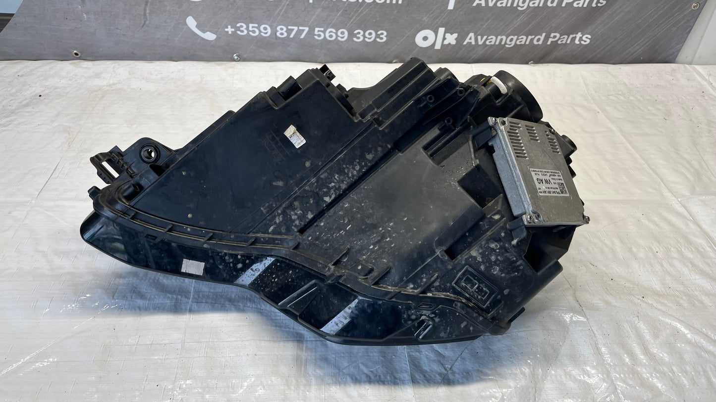 Skoda Karoq десен фар