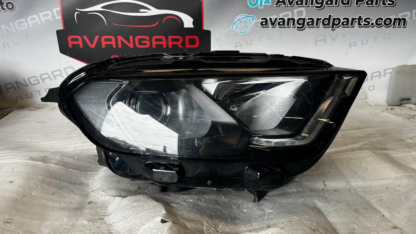 Ford Ecosport 2 ляв фар