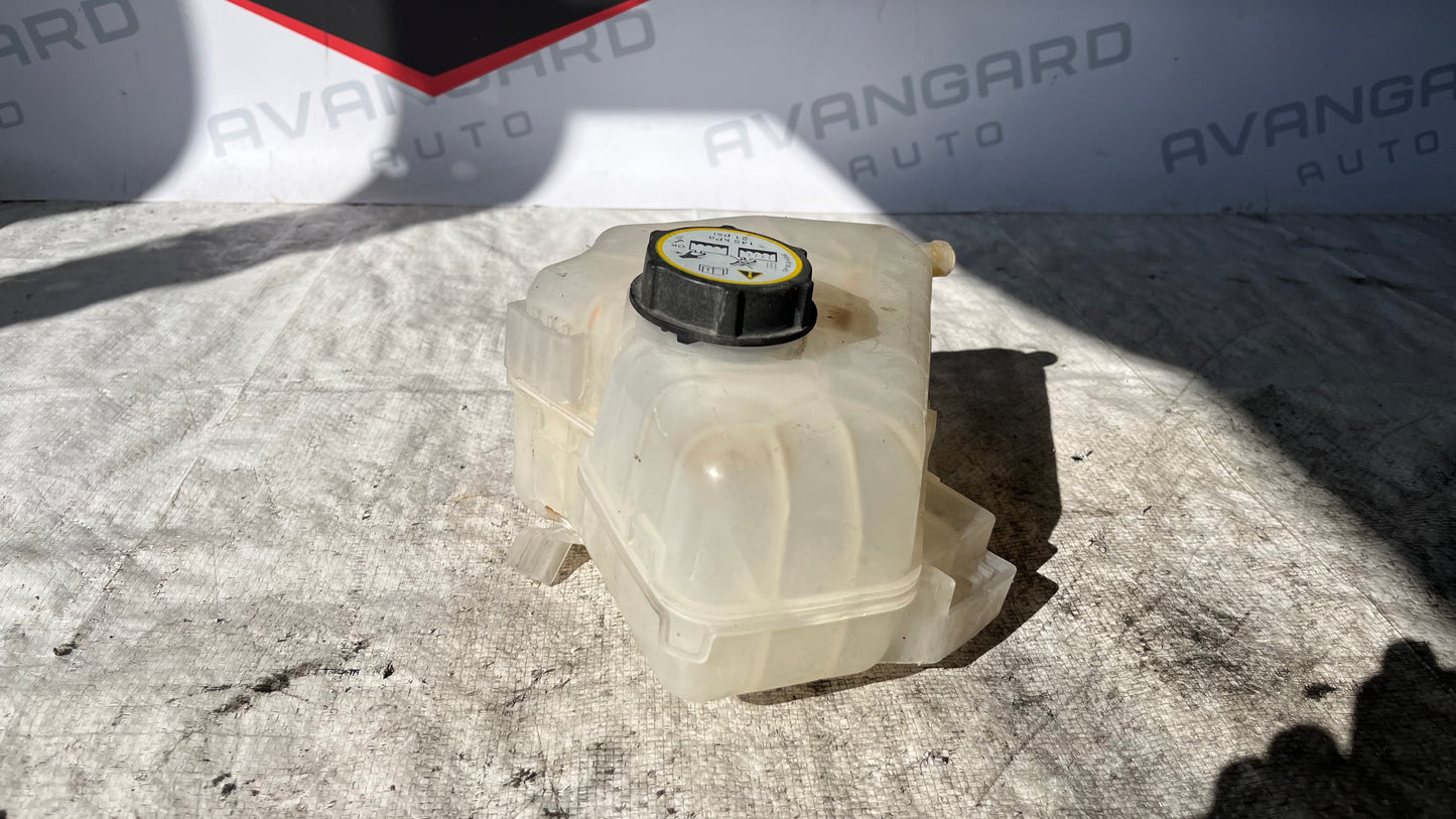 Ford B-Max казанче антифри