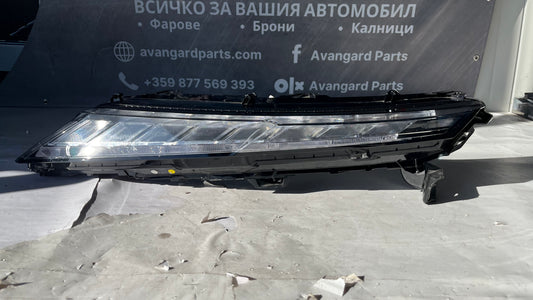 Десен фар Mitsubishi Eclipse Cross 2018-