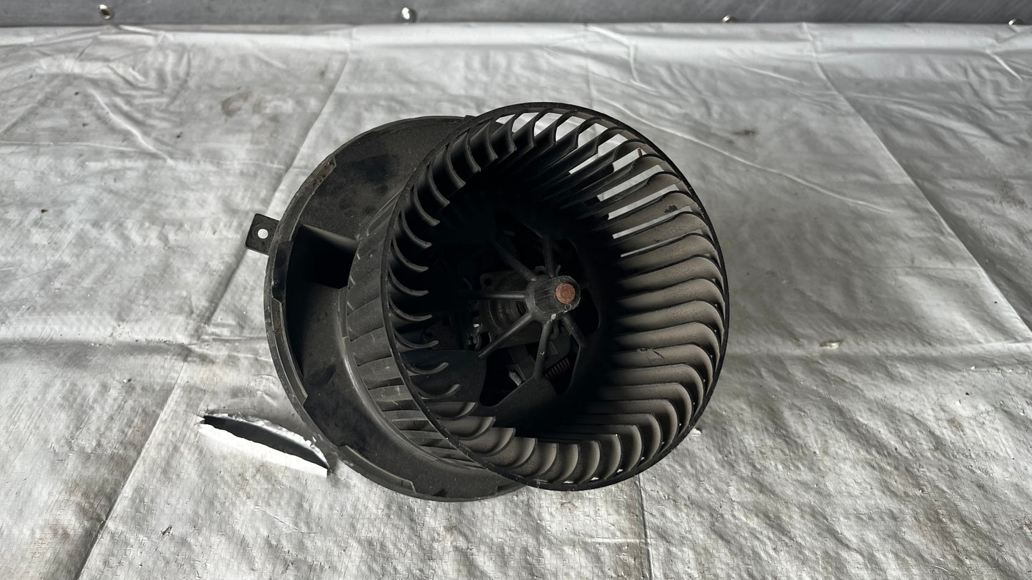 Вентилатор за парно VW Golf 5, Skoda Octavia 2