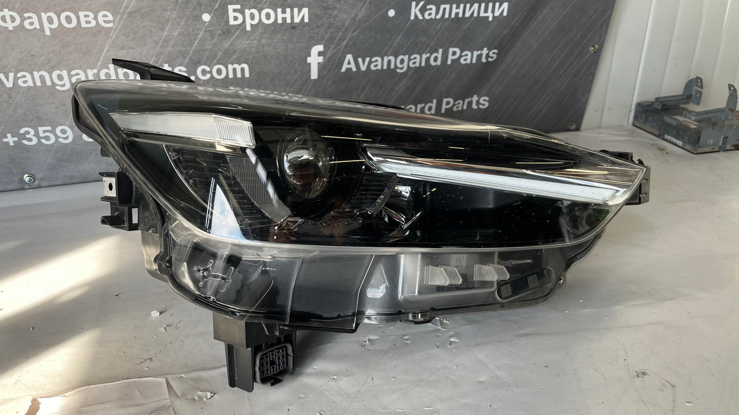 Десен фар Mazda CX3 2014-