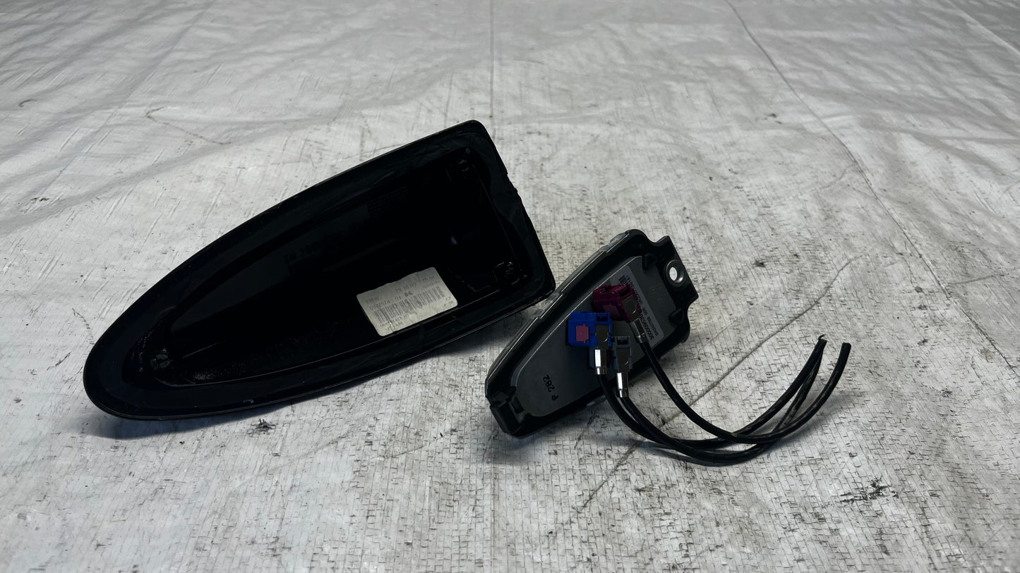 BMW X5 E70 GPS антена