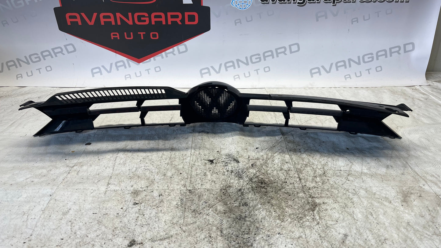 Решетка VW Golf 6 (2008-2013)