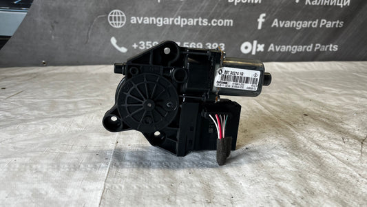 Renault Scenic 3 моторче предно дясно стъкло