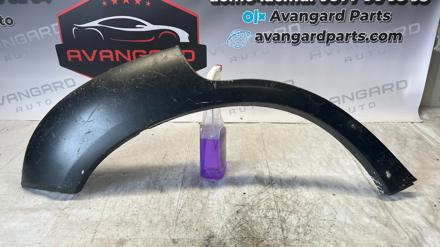 Hyundai Tucson 04- вежда предна лява