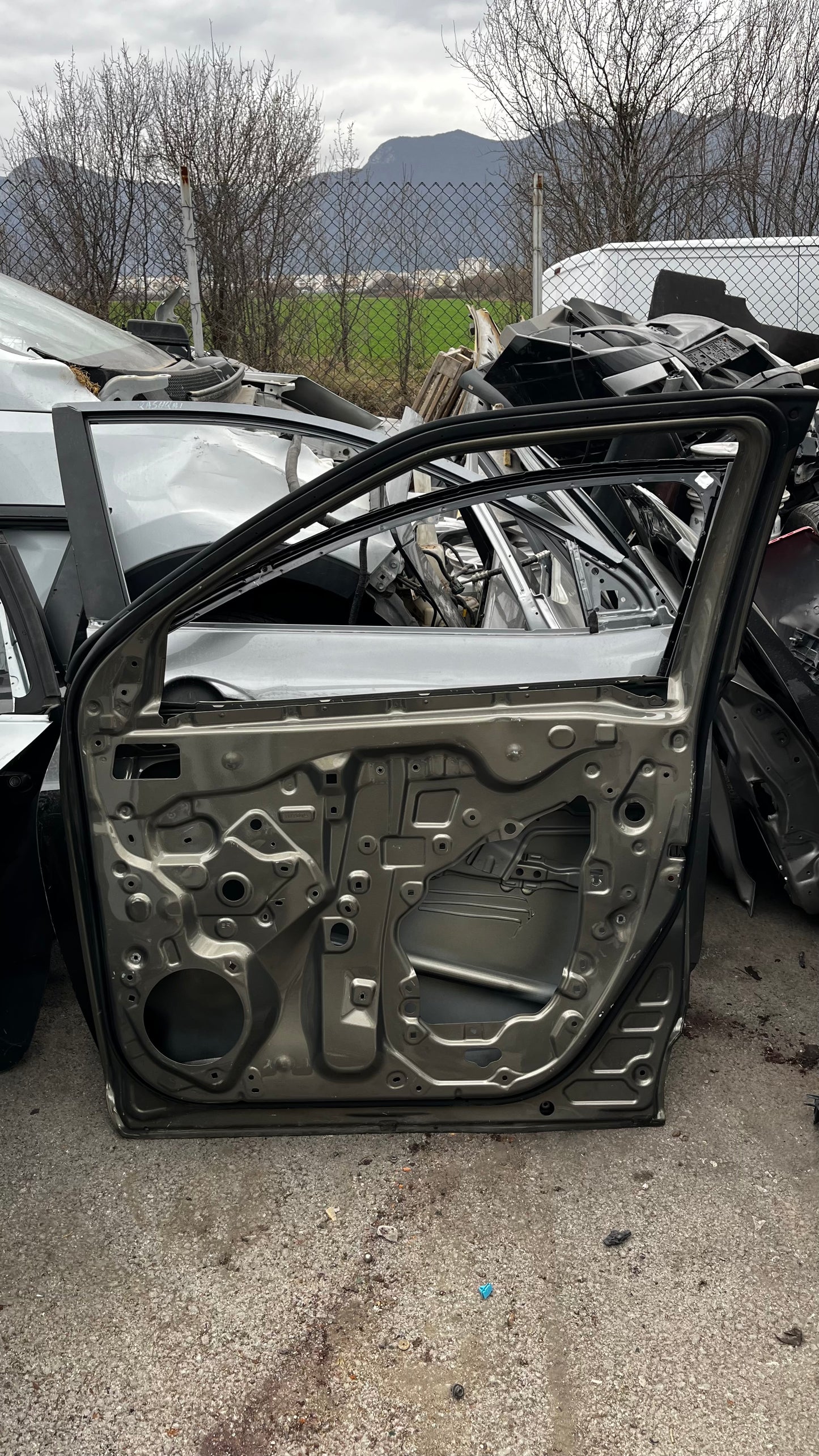 Предна дясна врата Toyota Yaris Cross 20-