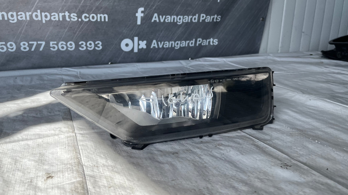 Ляв халоген Volkswagen Tiguan 2 2016-2024