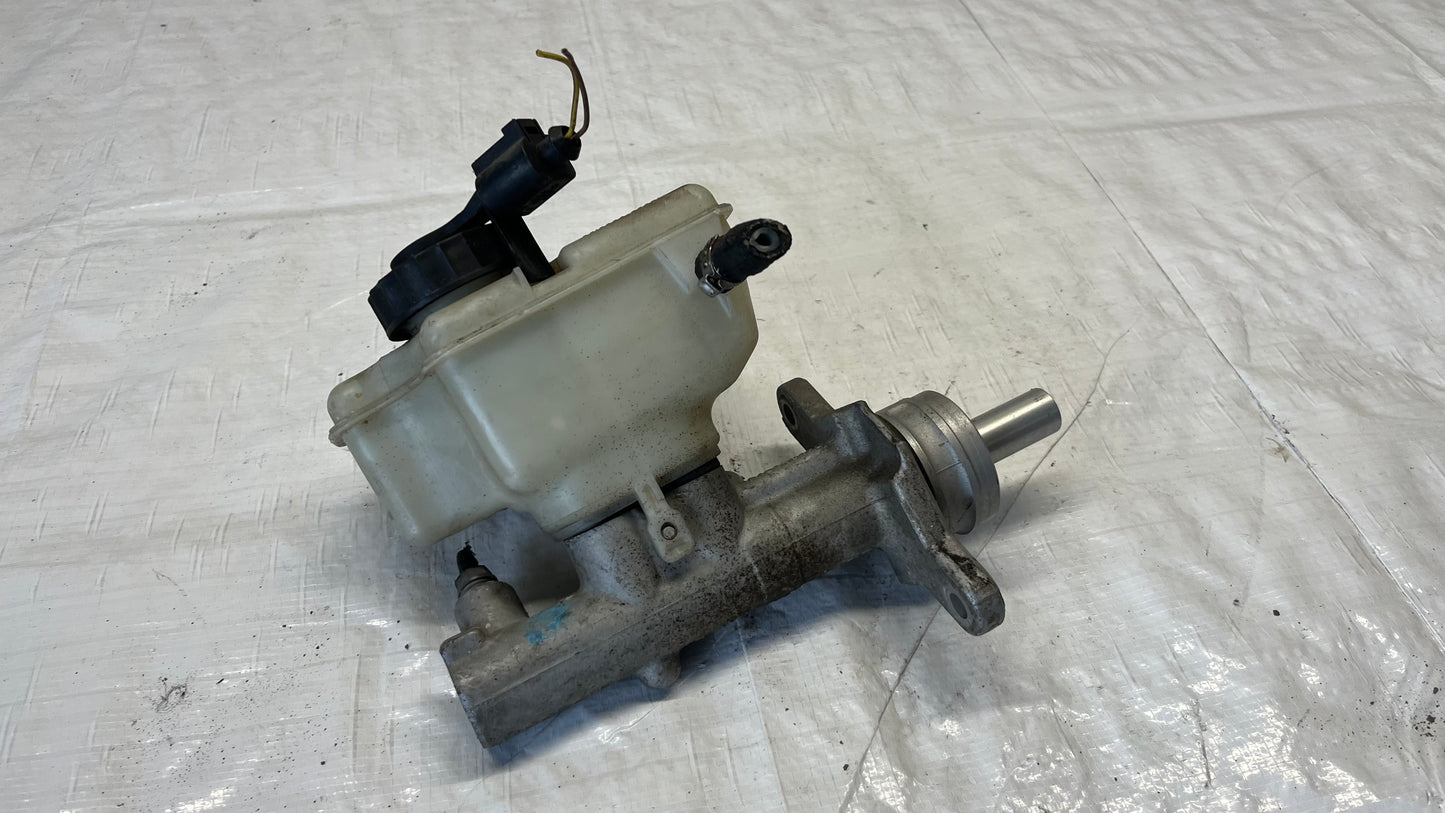 Audi A3 спирачна помпа