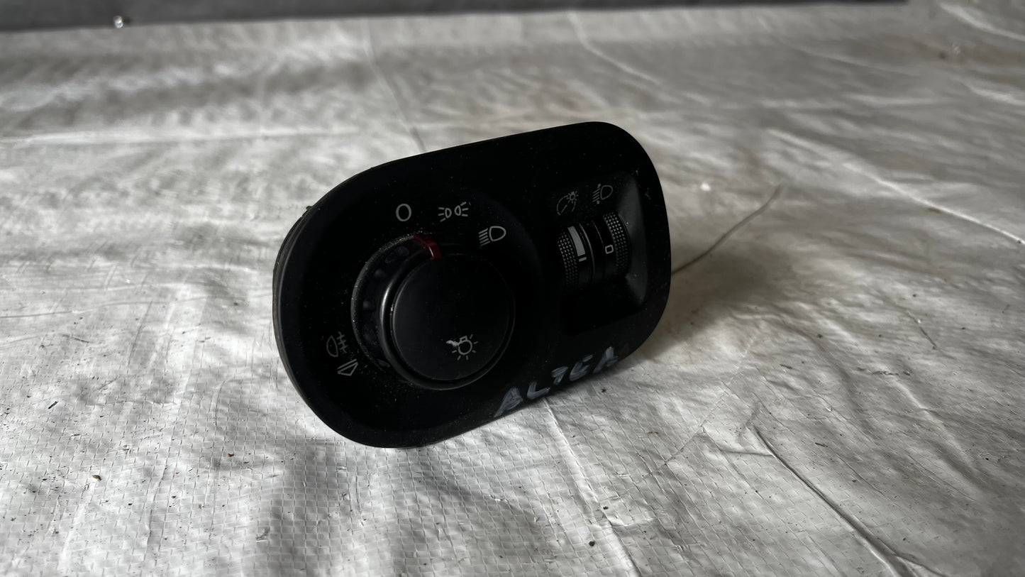 Seat Altea XL ключ светлини