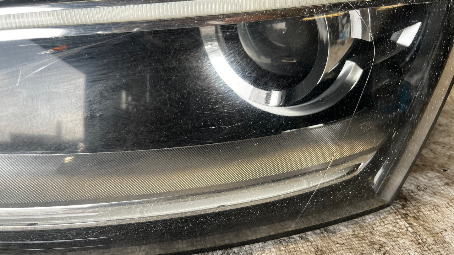 Audi Q3 Bi-Xenon Led ляв фар