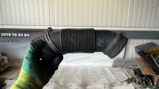 Skoda Octavia 04- 2.0 TDi въздуховод