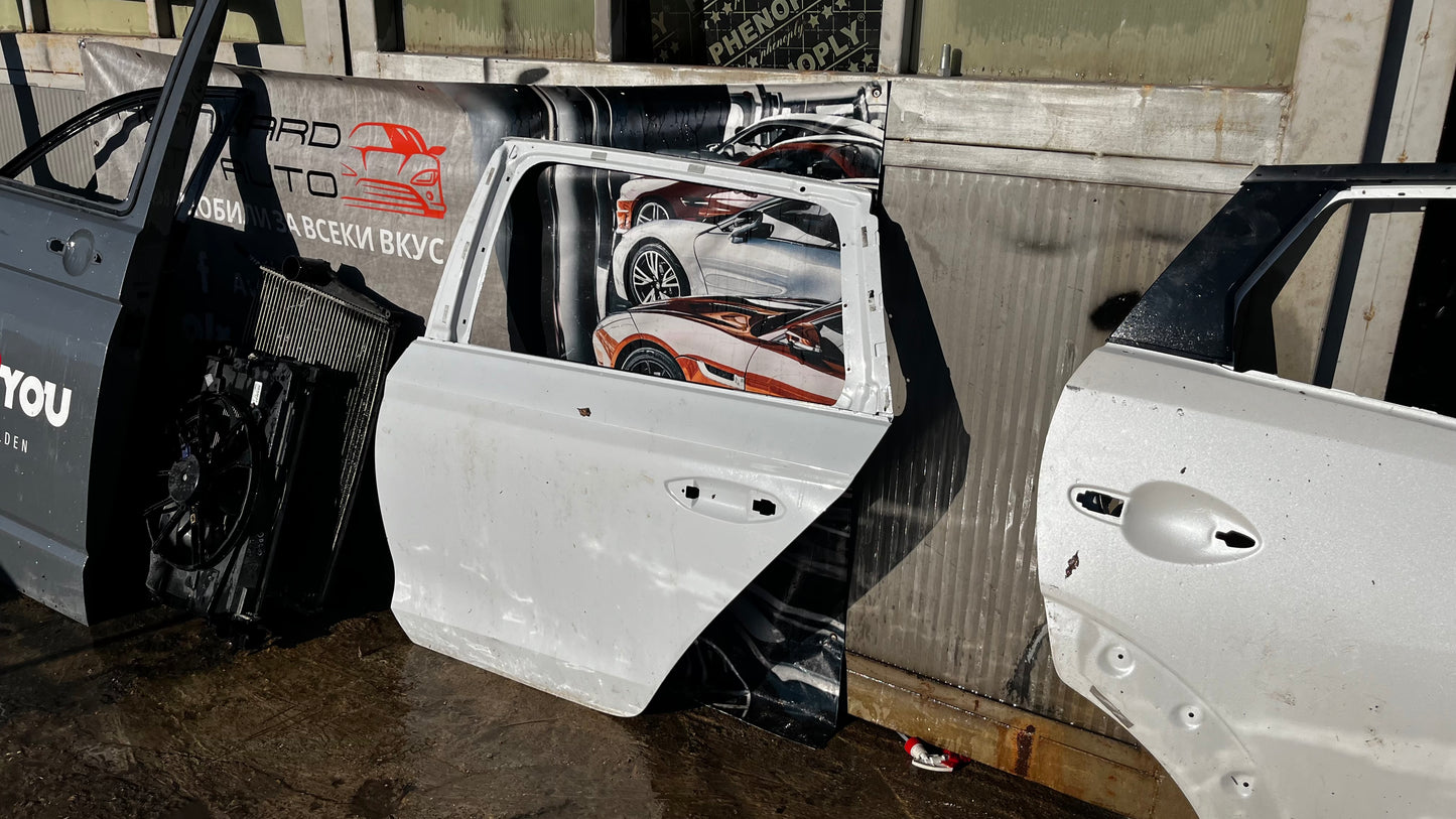 Задна лява врата Skoda Octavia 4 2019-