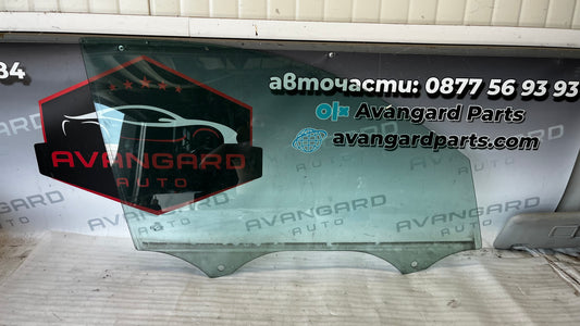 Audi A6 4G стъкло предно дясно