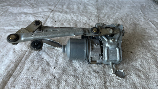 Seat Altea моторче дясна чистачка