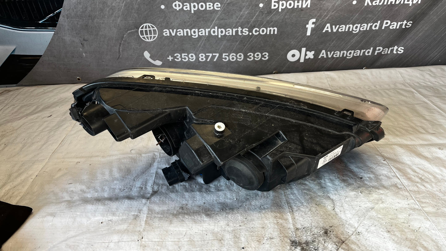 Ford Transit Courier 14- ляв фар