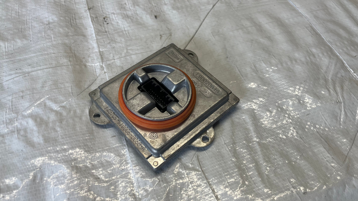 BMW X1 E84 баласт