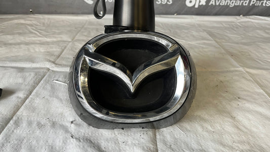 Емблема Mazda CX5 2017-