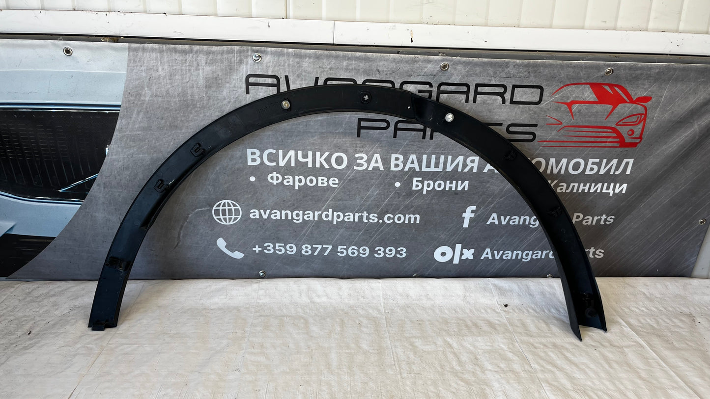 Jaguar E-Pace вежда задна лява