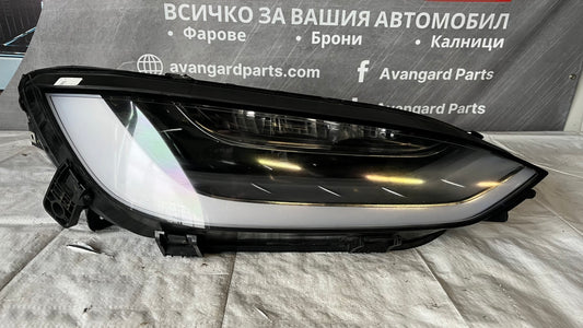 Десен фар Tesla X 2015-