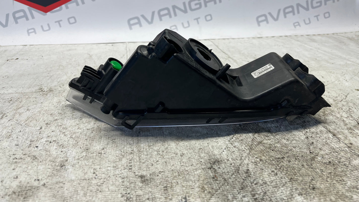 Volkswagen Tiguan 16- десен халоген