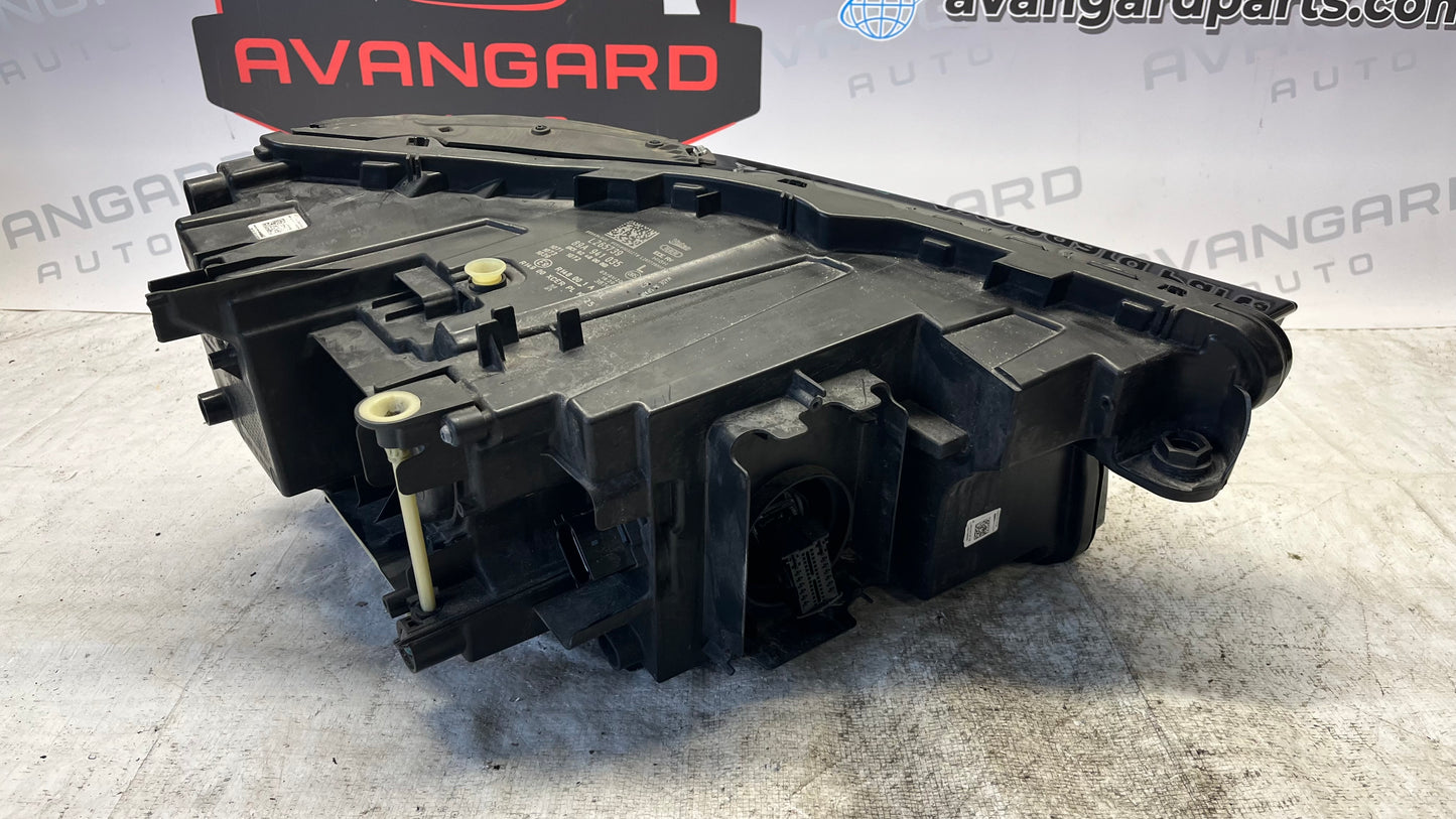 Audi Q4 2022 Matrix ляв фар