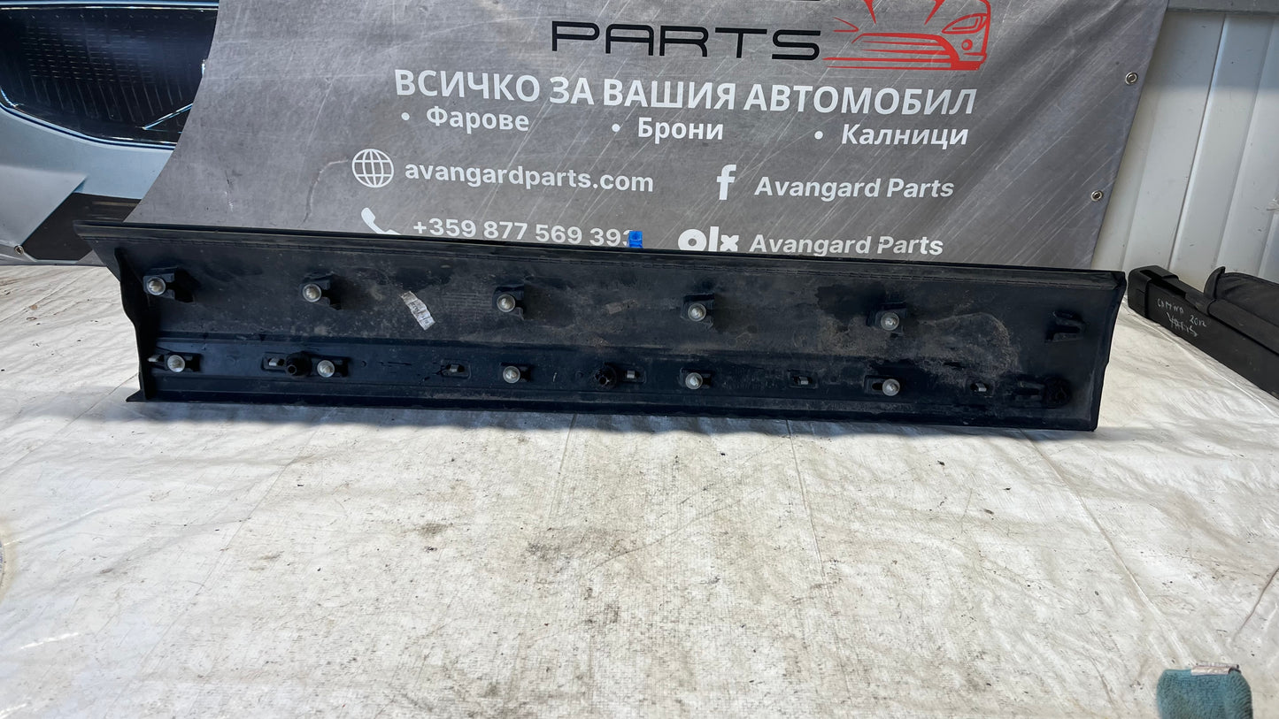 Range Rover Evoque декоративна лайстна задна дясна врата