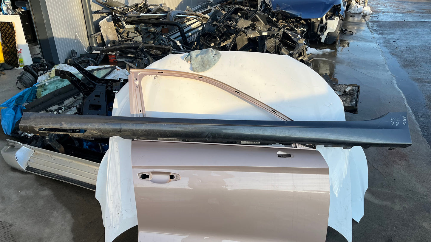 BMW 3 G20/G21 праг ляв