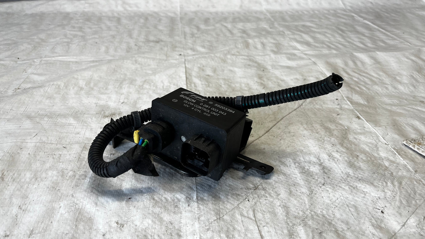 Alfa Romeo реле подгревни свещи