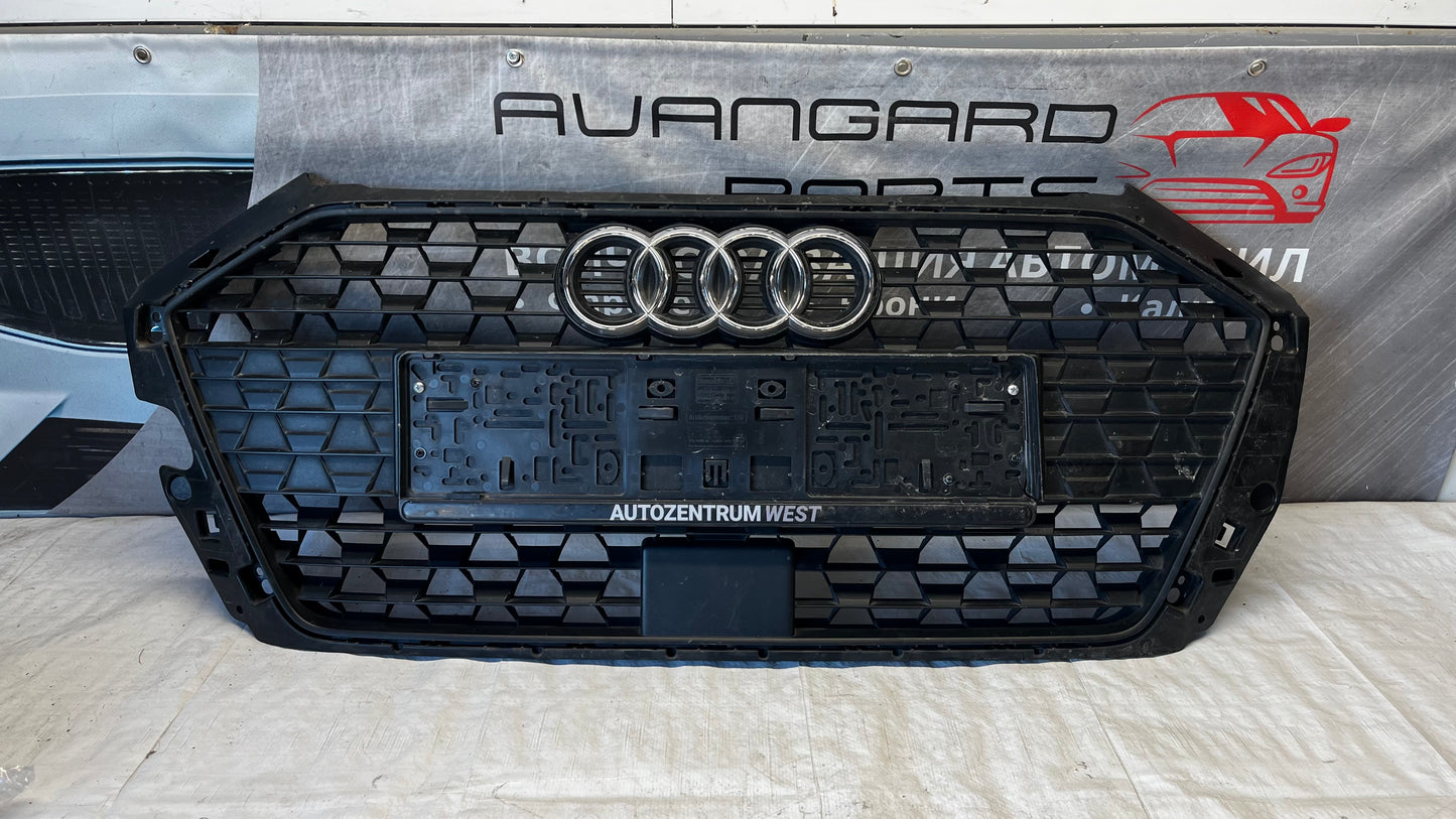 Audi A1 S-Line 2018- предна решетка
