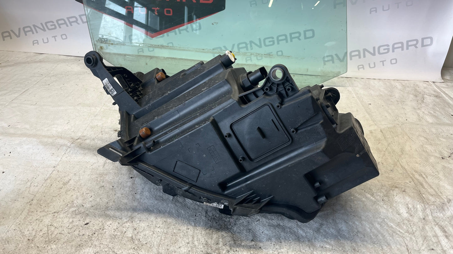 Skoda Kamiq десен фар