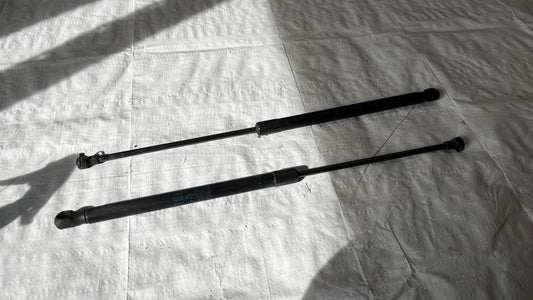 Seat Altea 04- амортисьори за багажник