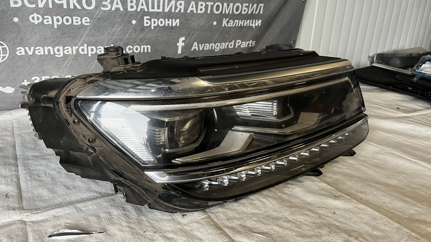 Десен фар Volkswagen Tiguan 2 2016-