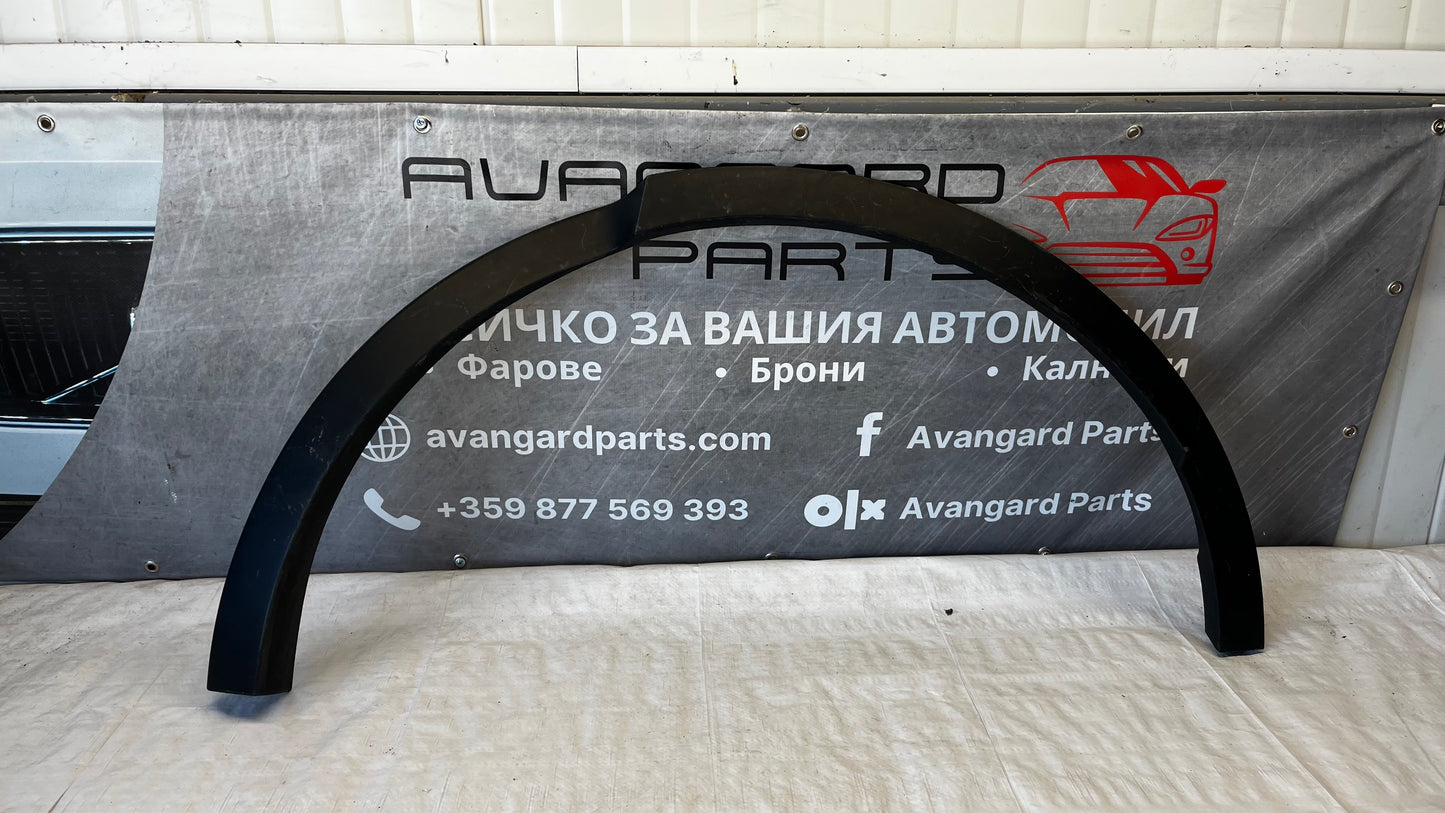 Jaguar E-Pace вежда задна лява