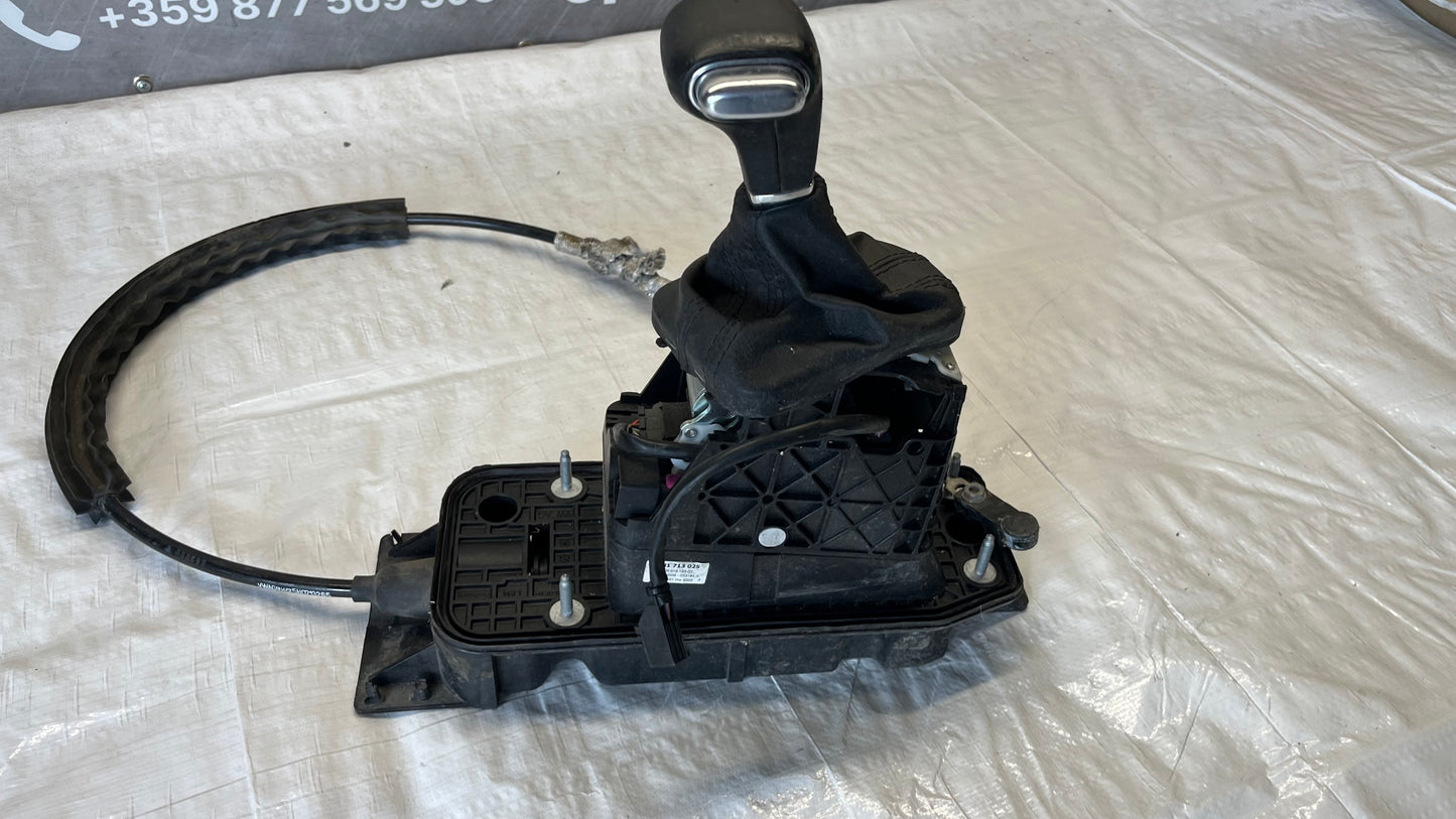 Audi Q3 механизъм скоростен лост