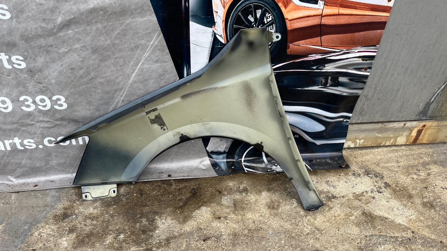 Hyundai Tucson десен калник