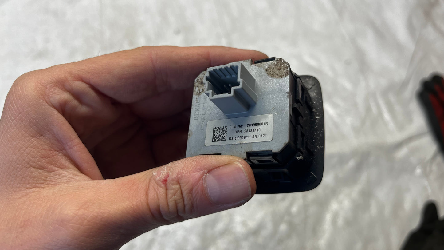 Renault Scenic 3 бутон борд компютър