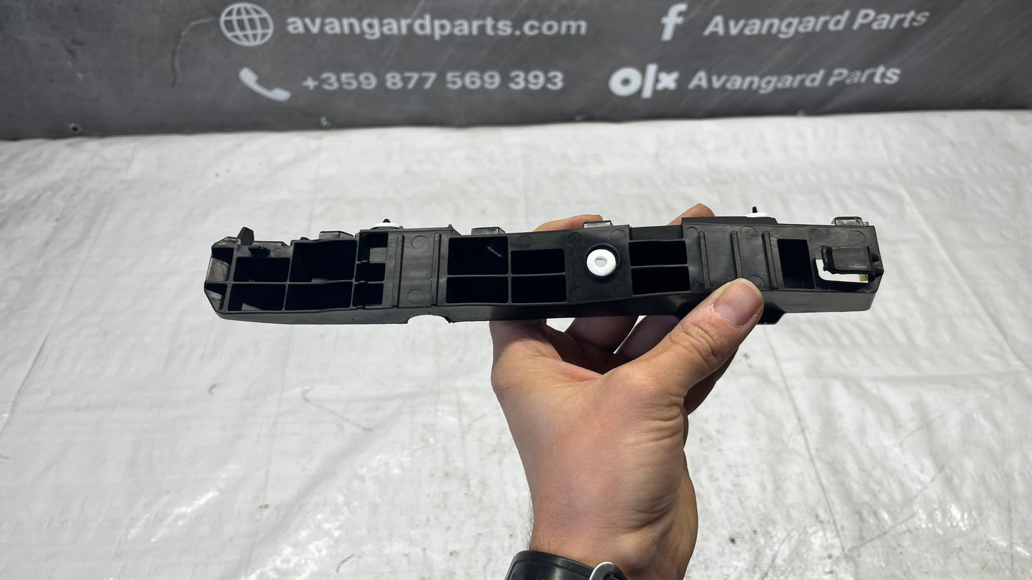 Opel Corsa E страничен държач на броня