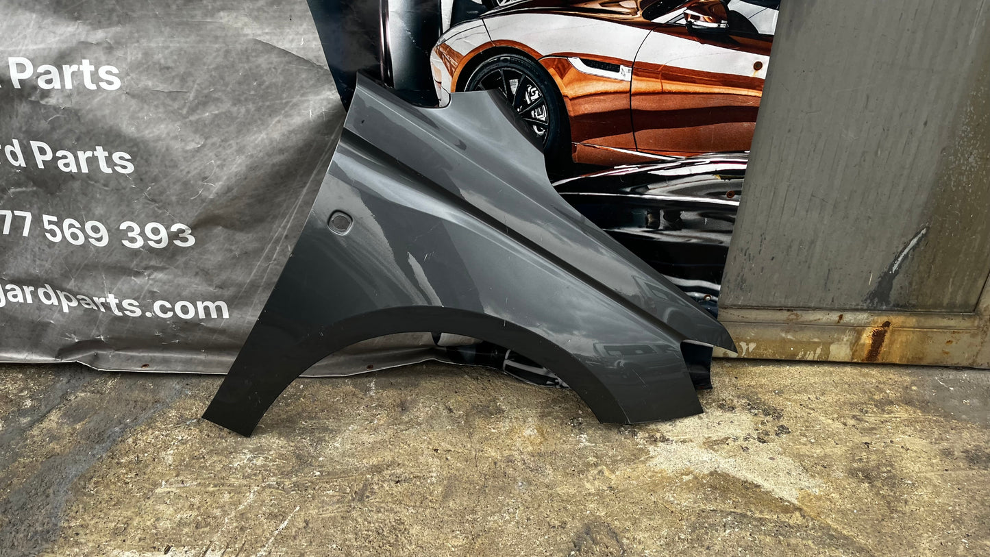 Volkswagen Caddy 2K7 десен калник