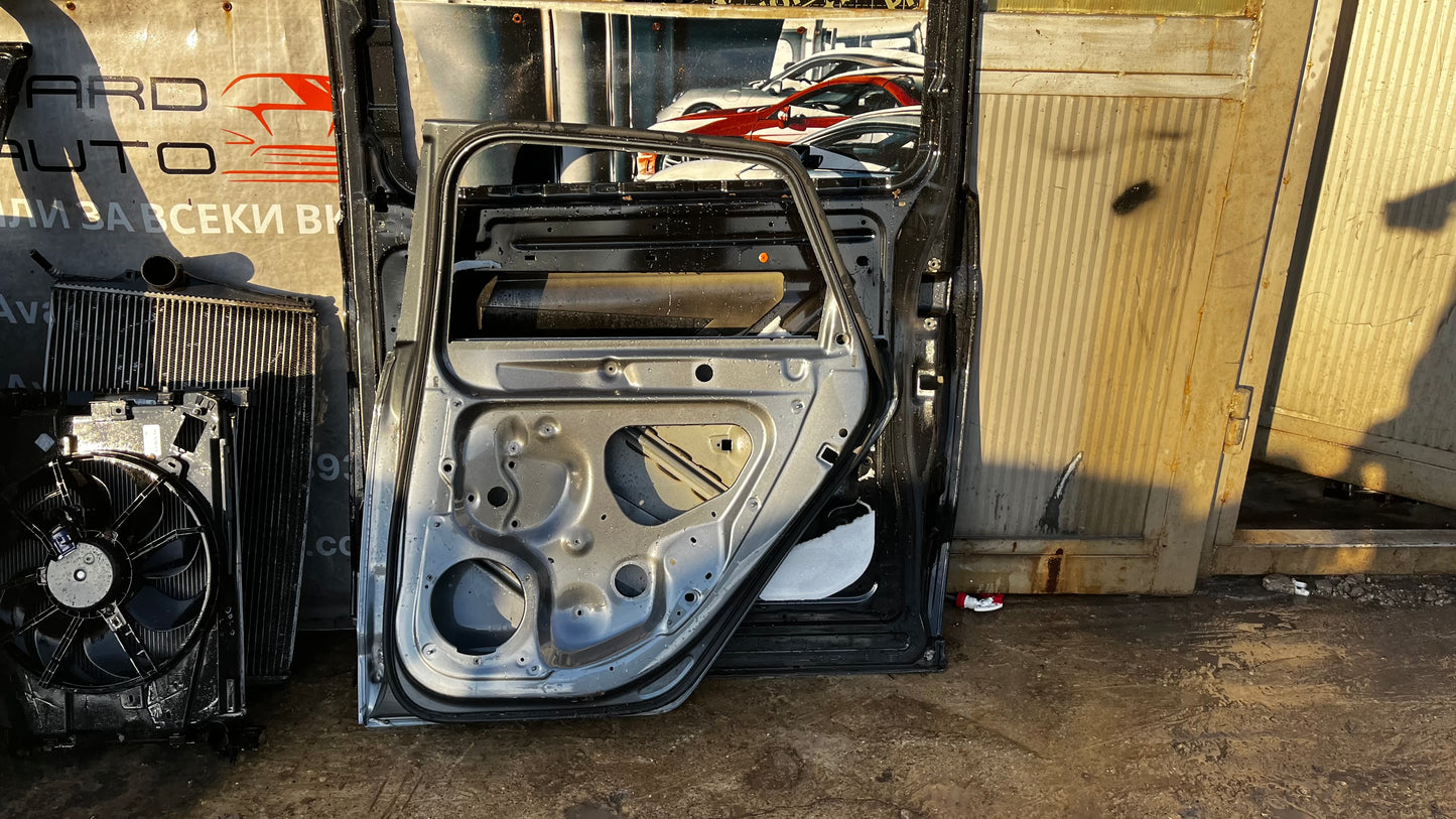 Задна дясна врата Audi A3 8V