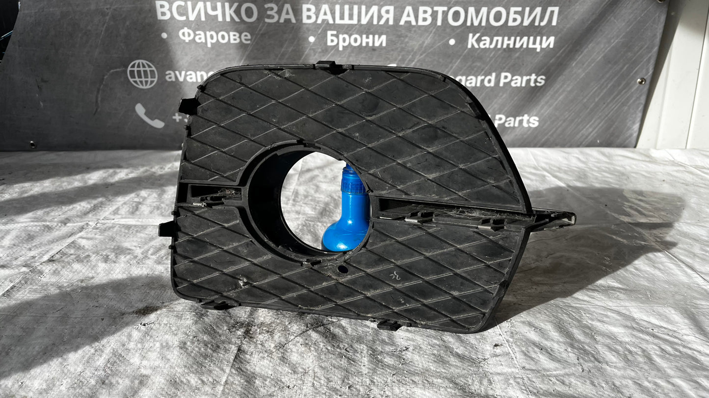 BMW X6 2008- лява решетка за халоген