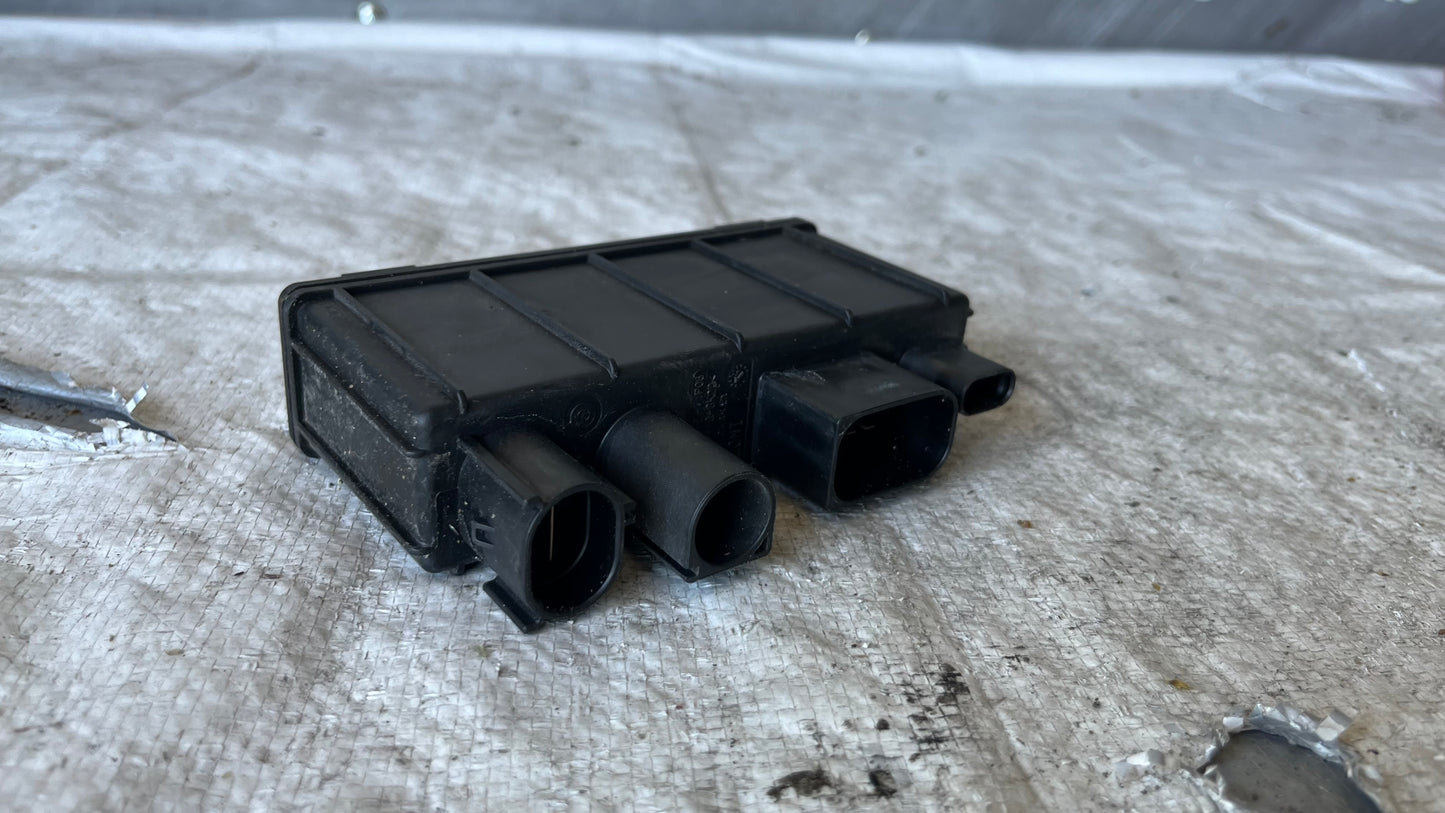 Модул захранване BMW 5 E60/E61