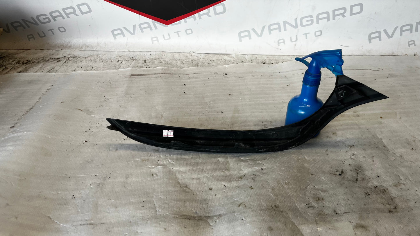 Renault Clio 4 Lift лайстна под ляв фар