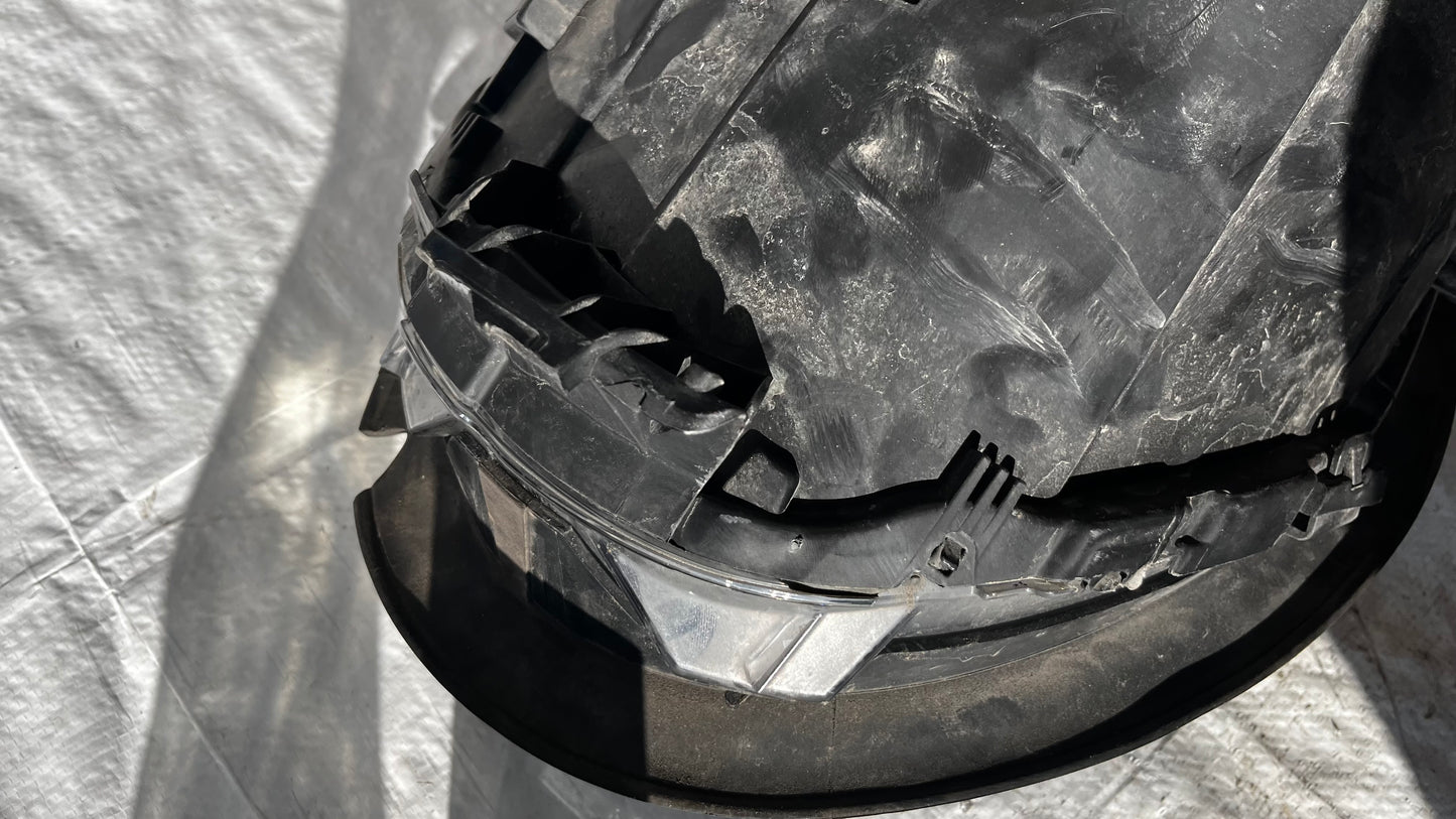 Mini Cooper F56 ляв фар