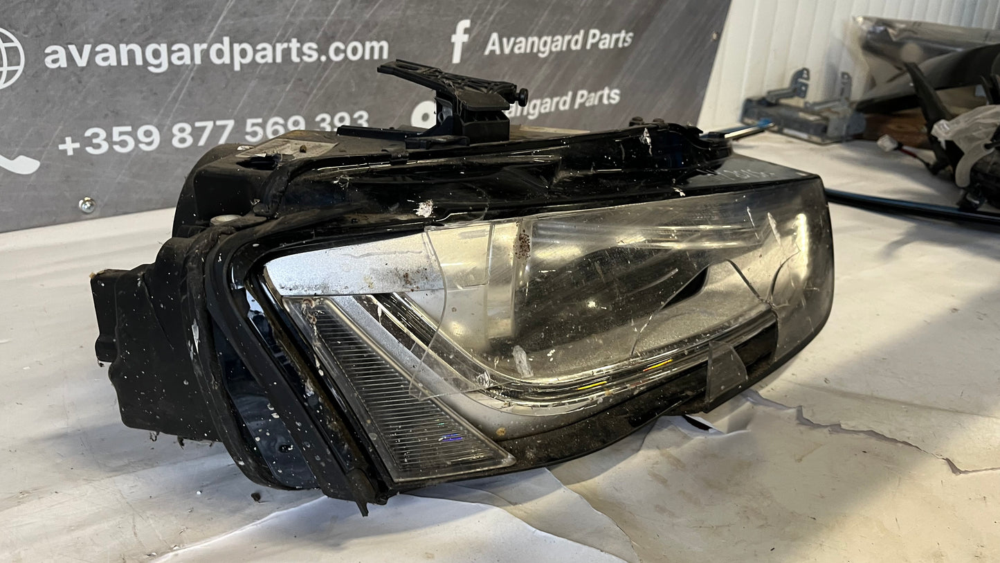 Десен фар Audi A4 B8 2009-2016